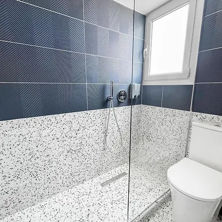 Terrazzo Style 2 Bedroom 2bathroom * לרנקה